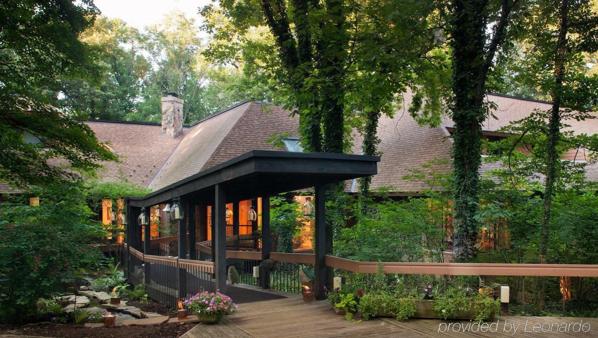 The Inn At Honey Run Милърсбърг Екстериор снимка